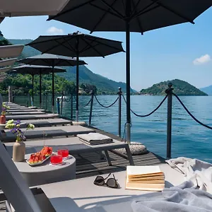 Rivalago Hotel